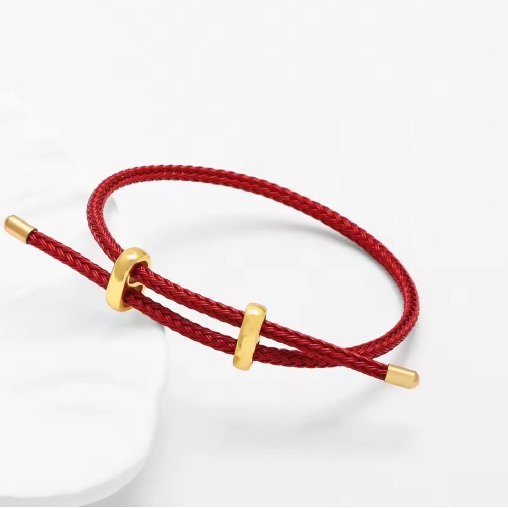 Trendy Red Thread String Bracelet - Picture 1 of 4
